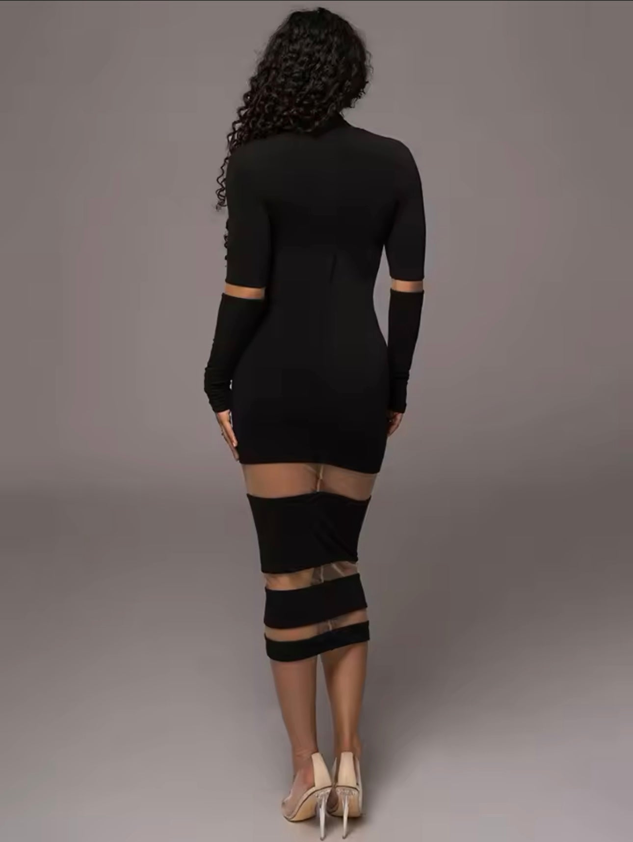 Kleid mit Cut-Outs
